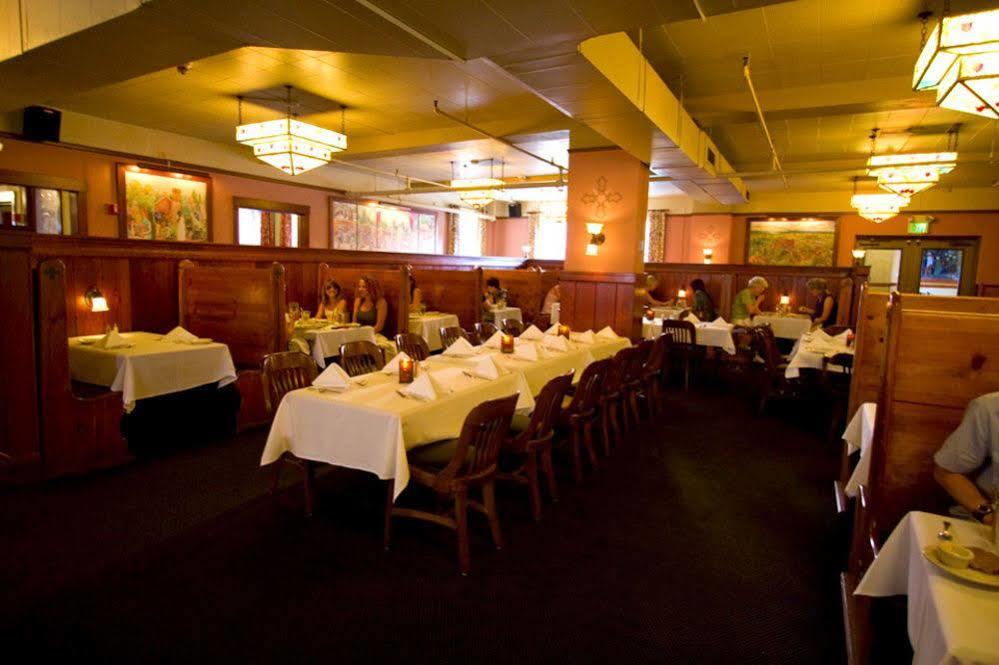 Mcmenamins Edgefield Hotel Troutdale Bagian luar foto